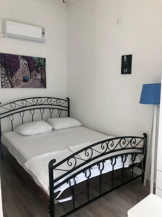 Rum i privatbostad Zumrut Butik Bodrum
